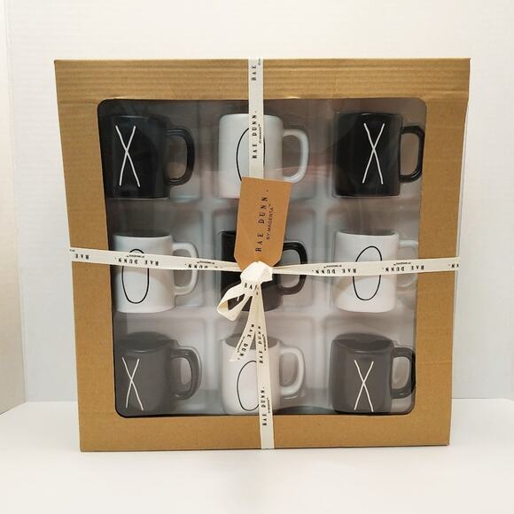 Rae Dunn LL "XOXO" Tic Tac Toe Mini Mug Game Set - Picture 1 of 4